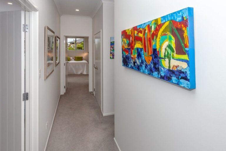 Photo of property in 100 Pacific View Drive, Whangamata, 3620