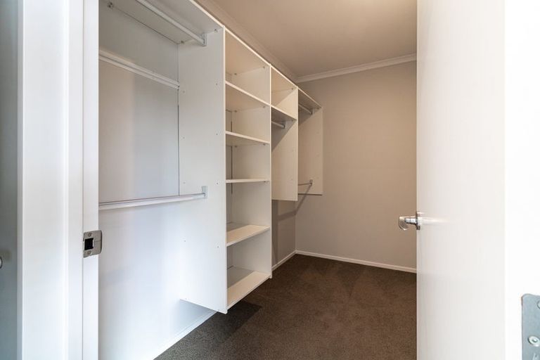 Photo of property in 35 Koura Drive, Red Beach, 0932