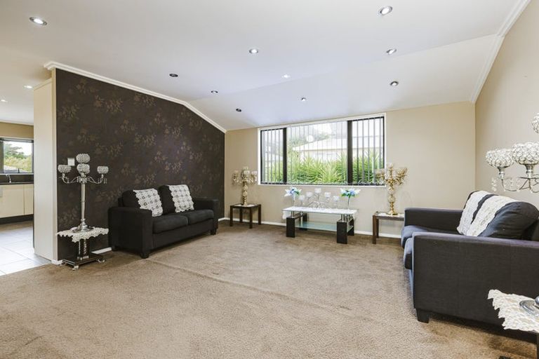 Photo of property in 8 Lyell Court, Clover Park, Auckland, 2019