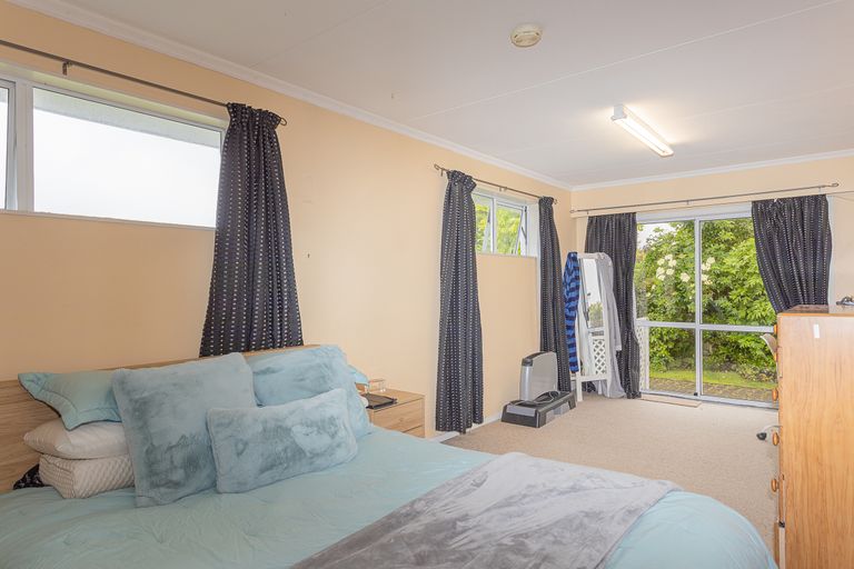Photo of property in 70 Bamborough Street, Richmond, Invercargill, 9810