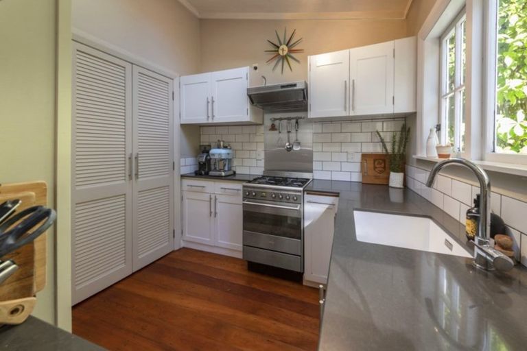 Photo of property in 10 Durham Street, Aro Valley, Wellington, 6021