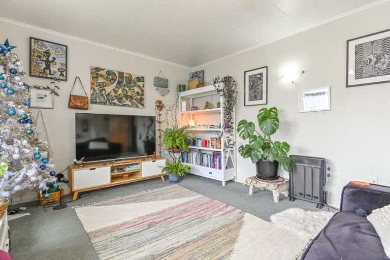 Photo of property in 2/622 Grays Road, Mahora, Hastings, 4120