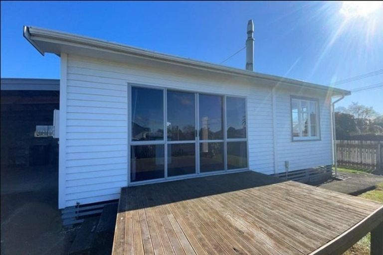 Photo of property in 25 Kelly Street, Inglewood, 4330