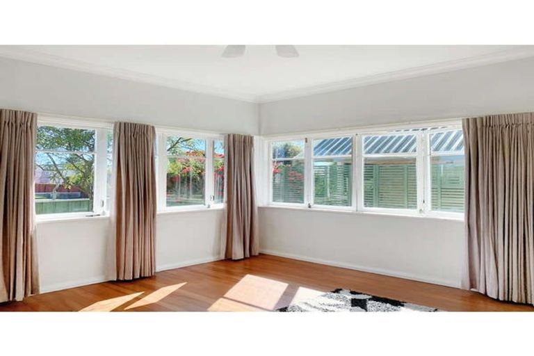 Photo of property in 66 Salisbury Street, Levin, 5510