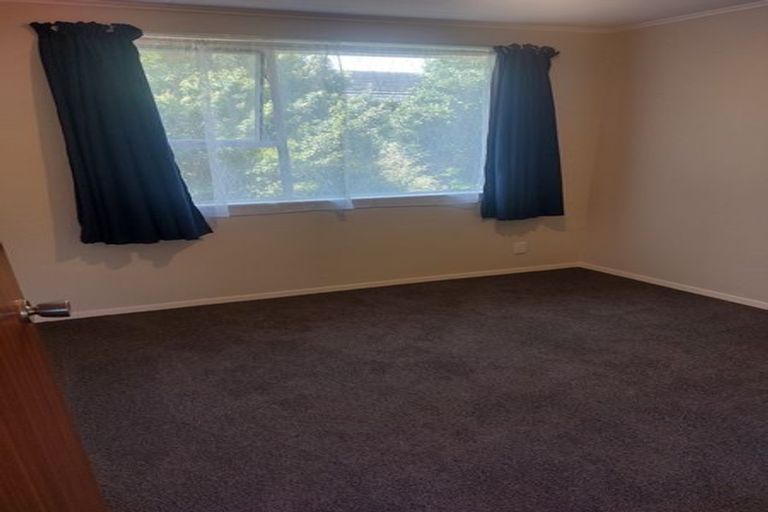Photo of property in 23 Reese Jones Grove, Maungaraki, Lower Hutt, 5010