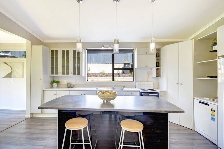 Photo of property in 6 Rennie Street, Green Island, Dunedin, 9018