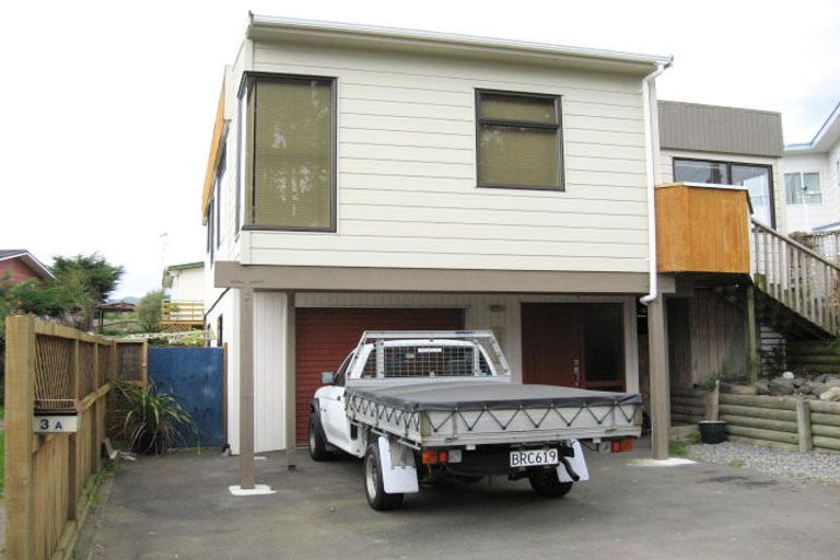 Photo of property in 3 Ruru Road, Otaihanga, Paraparaumu, 5036