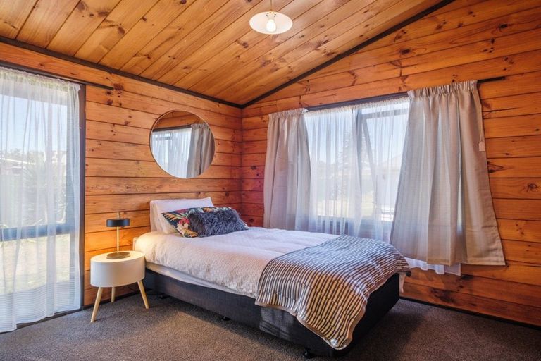 Photo of property in 40 Solander Street, Tolaga Bay, 4077