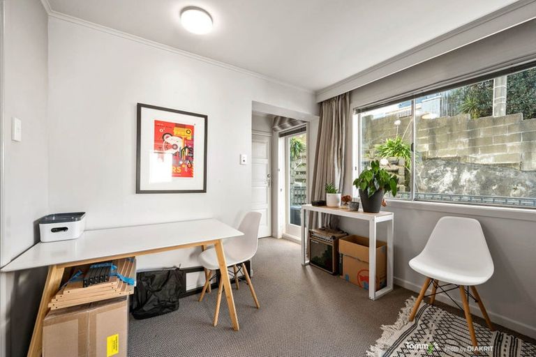 Photo of property in Windsor Court, 5/340 Tinakori Road, Thorndon, Wellington, 6011