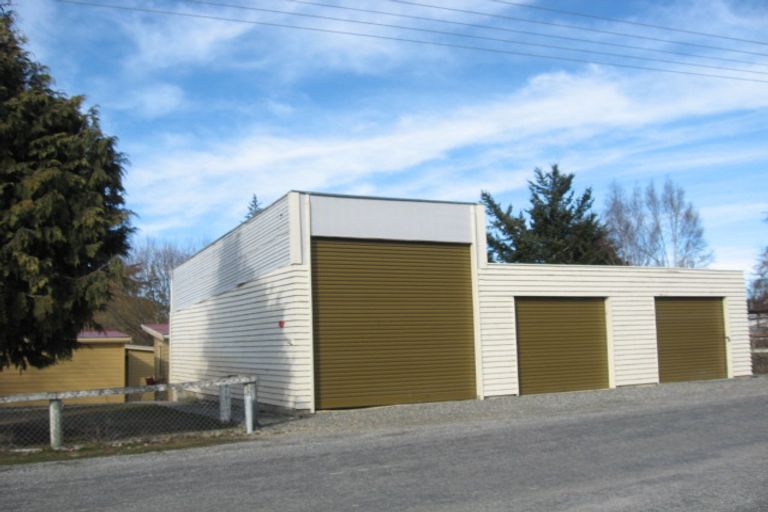 Photo of property in 1 Ness Street, Naseby, 9396