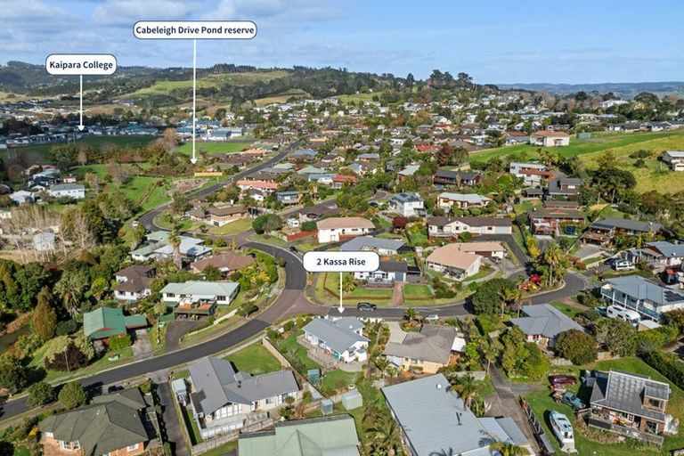Photo of property in 2 Kassa Rise, Helensville, 0800