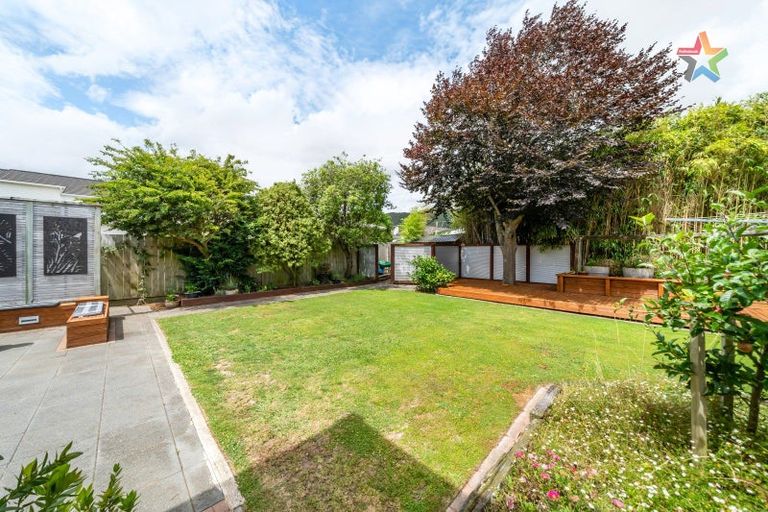 Photo of property in 48 Brook Street, Waterloo, Lower Hutt, 5011
