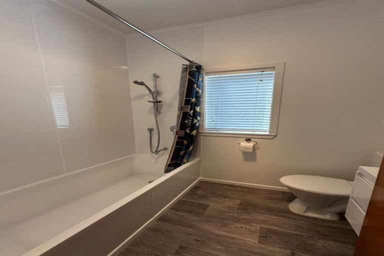 Photo of property in 22 Darlington Road, Miramar, Wellington, 6022