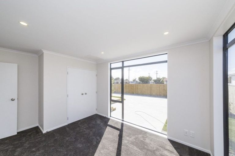 Photo of property in 35 Fairs Road, Milson, Palmerston North, 4414