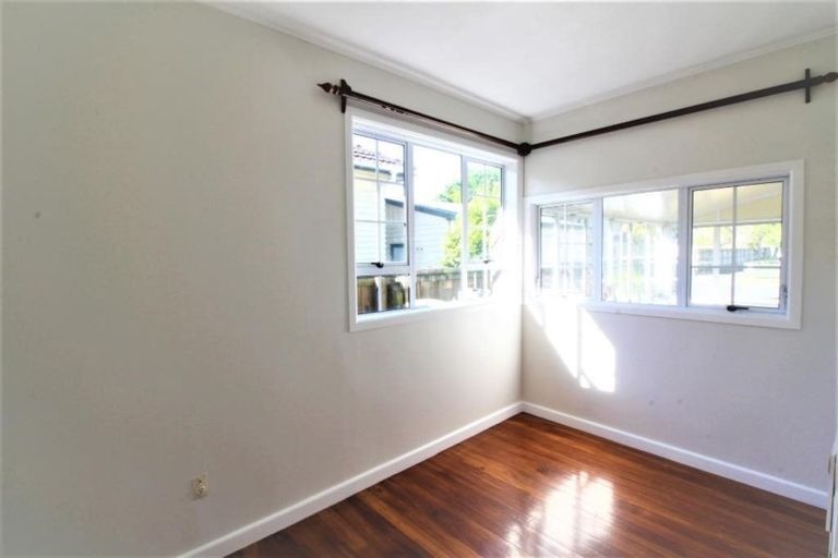 Photo of property in 17a Landscape Road, Papatoetoe, Auckland, 2025