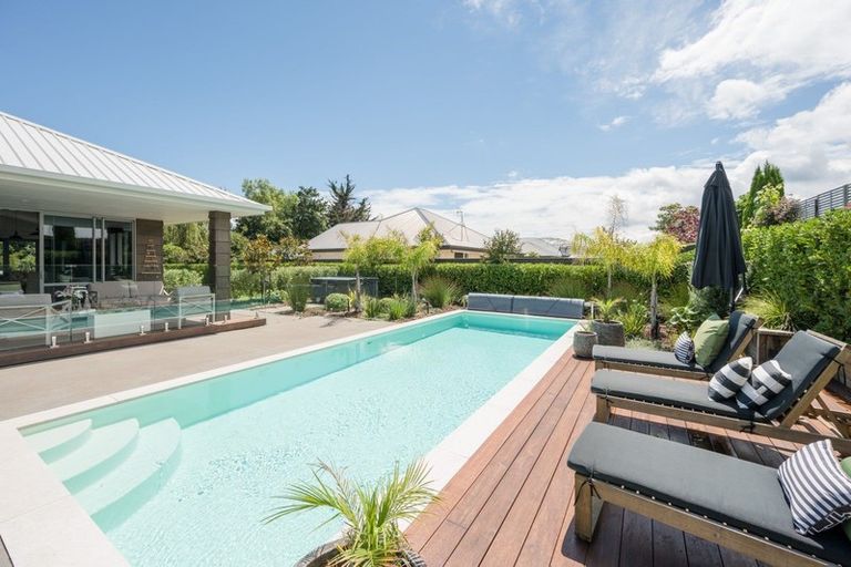 Photo of property in 37 Hill Street North, Richmond, 7020