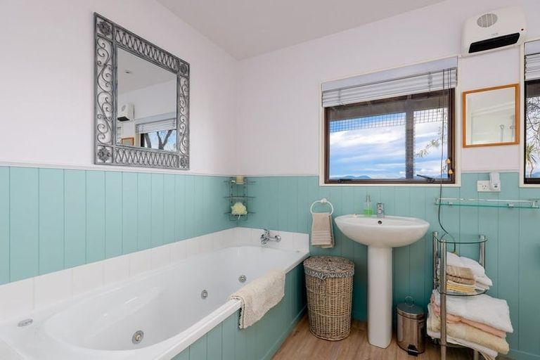 Photo of property in 81 Pomona Road, Ruby Bay, Upper Moutere, 7173