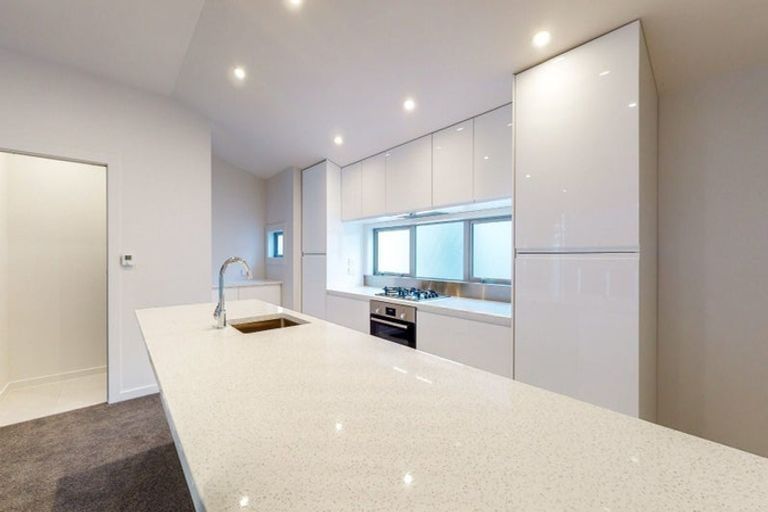 Photo of property in 94a Tinakori Road, Thorndon, Wellington, 6011