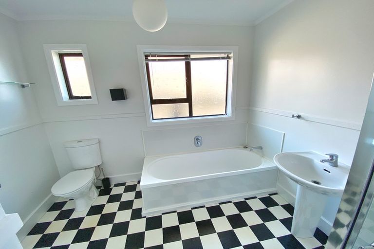 Photo of property in 236 Burwood Road, Burwood, Christchurch, 8083