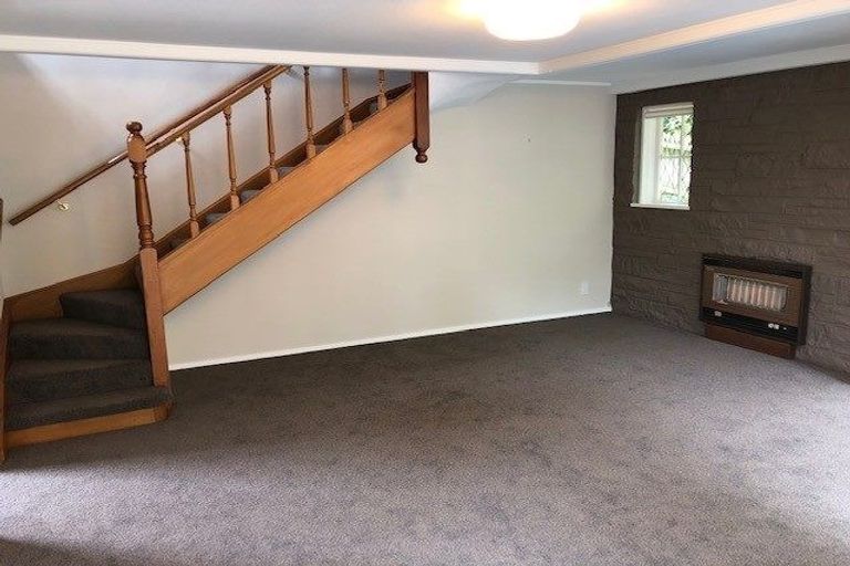 Photo of property in 44 Frankmoore Avenue, Johnsonville, Wellington, 6037