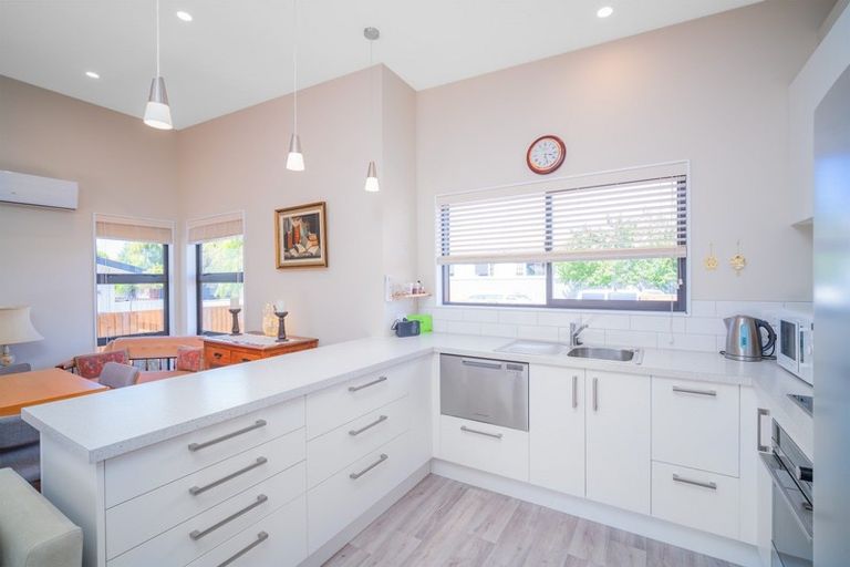 Photo of property in 2a Upland Road, Hoon Hay, Christchurch, 8025