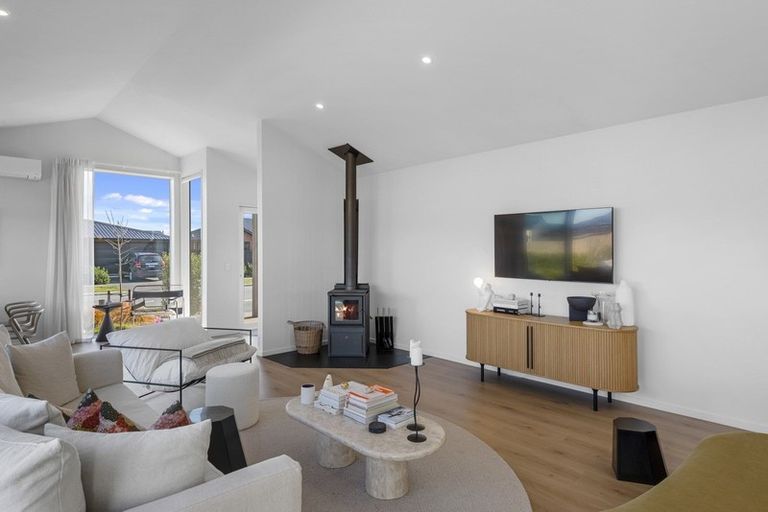 Photo of property in 172 Georgina Street, Marshland, Christchurch, 8083