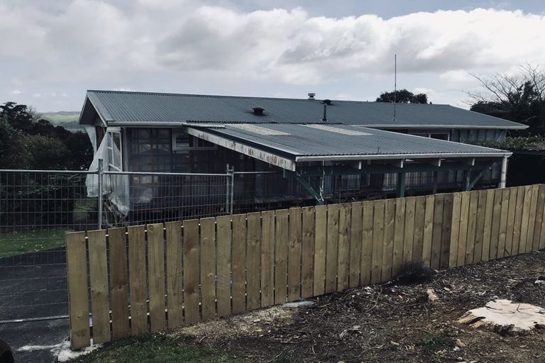 Photo of property in 4 Yorke Road, Haruru, 0204