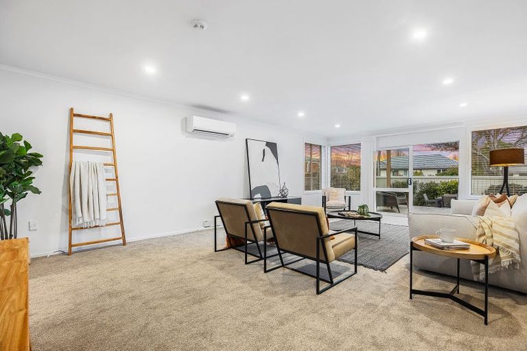 Photo of property in 1/9 Rossiter Avenue, Redwood, Christchurch, 8051