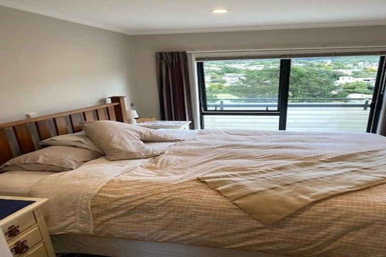 Photo of property in 3a Duncan Street, Tawa, Wellington, 5028