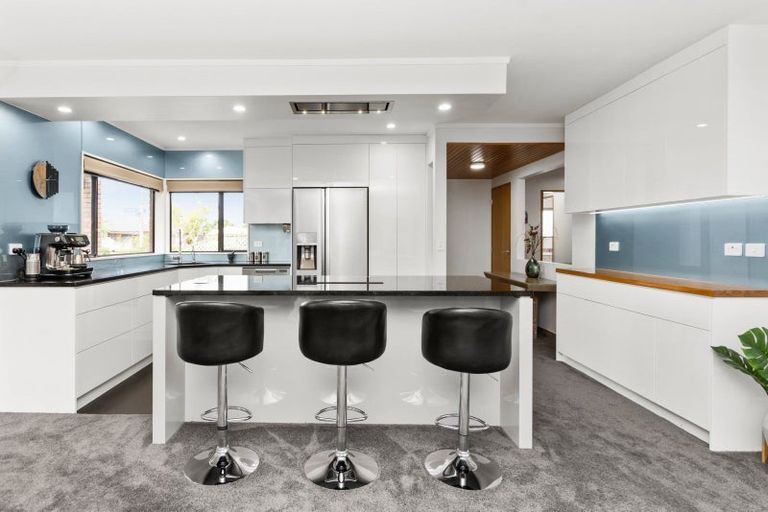 Photo of property in 210 Auckland Road, Greenmeadows, Napier, 4112