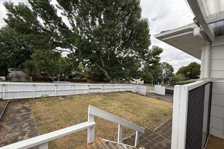 Photo of property in 7 Opal Avenue, Pakuranga, Auckland, 2010