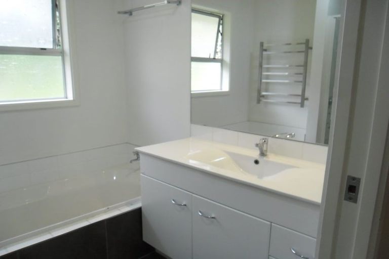 Photo of property in 34 Tokomaru Drive, Havelock North, 4130