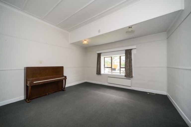 Photo of property in 38 Hereford Street, West End, Palmerston North, 4410