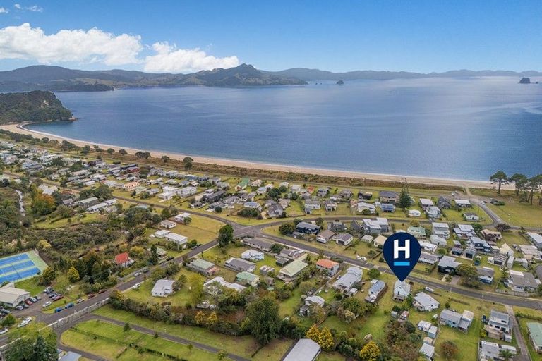 Photo of property in 12 Captain Cook Road, Cooks Beach, Whitianga, 3591