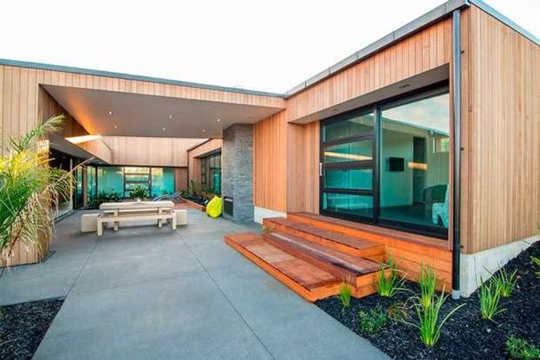 Photo of property in 16 Onukutara Place, Huntington, Hamilton, 3210