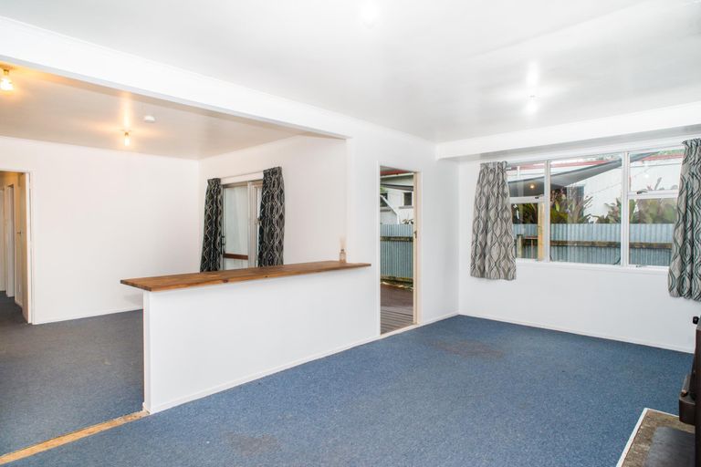 Photo of property in 18 Valley Road, Mangapapa, Gisborne, 4010
