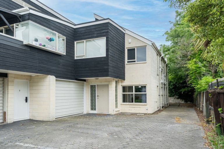 Photo of property in 2/12 Churchill Street, Christchurch Central, Christchurch, 8013