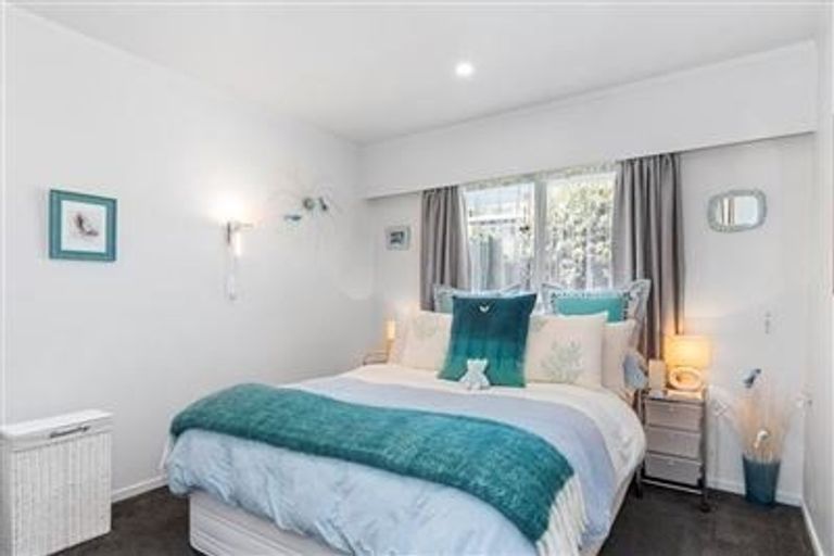 Photo of property in 1 Linklater Avenue, Bellevue, Tauranga, 3110