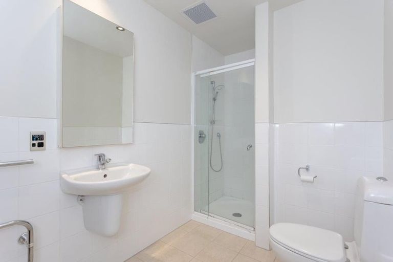 Photo of property in 1d/2 Dickens Street, Grey Lynn, Auckland, 1021