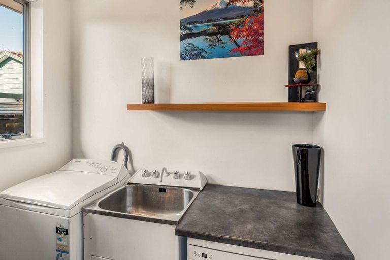 Photo of property in 11 Cowes Street, Avondale, Christchurch, 8061