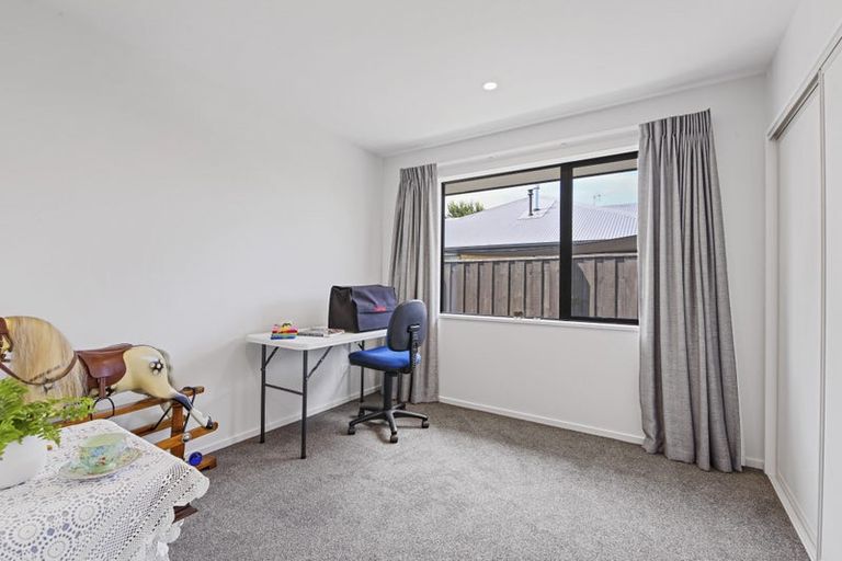 Photo of property in 14 Awarua Road, Pegasus, 7612