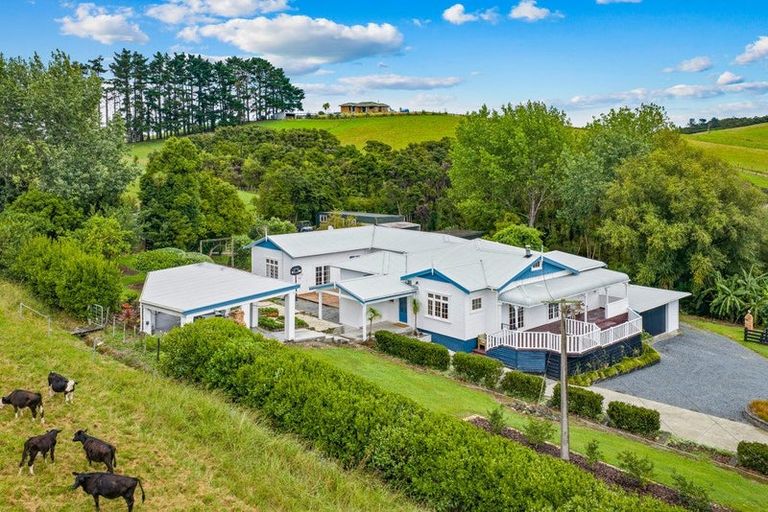 Photo of property in 3221 Kaipara Coast Highway, Glorit, Warkworth, 0984