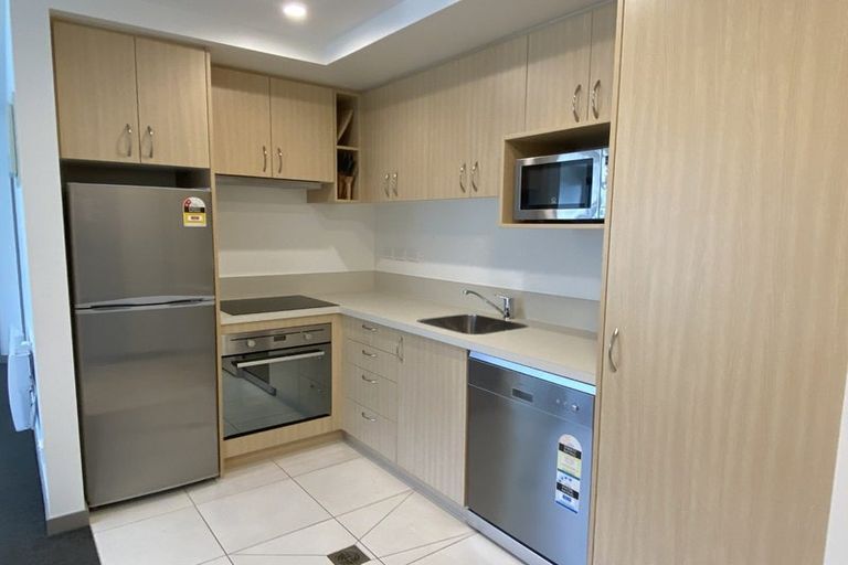 Photo of property in La Residence Du Lac, 34/527 Frankton Road, Queenstown, 9300