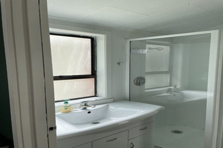 Photo of property in 42 Woodhaugh Street, Woodhaugh, Dunedin, 9010