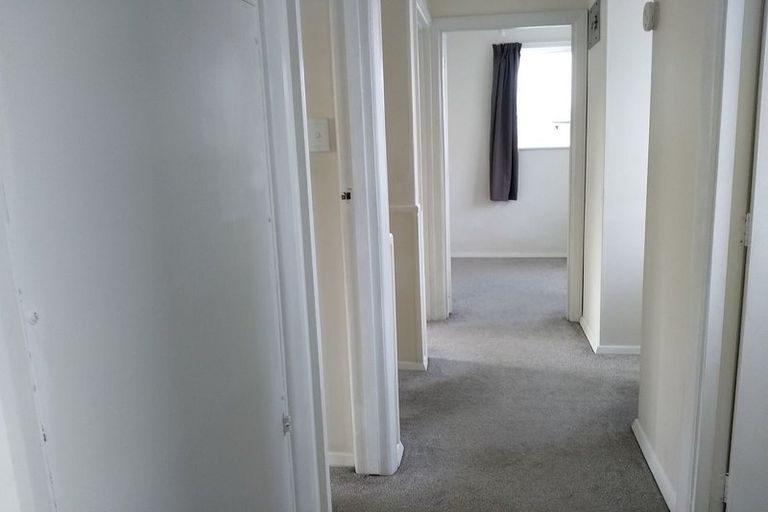 Photo of property in 4/41 Greenslade Crescent, Northcote, Auckland, 0627