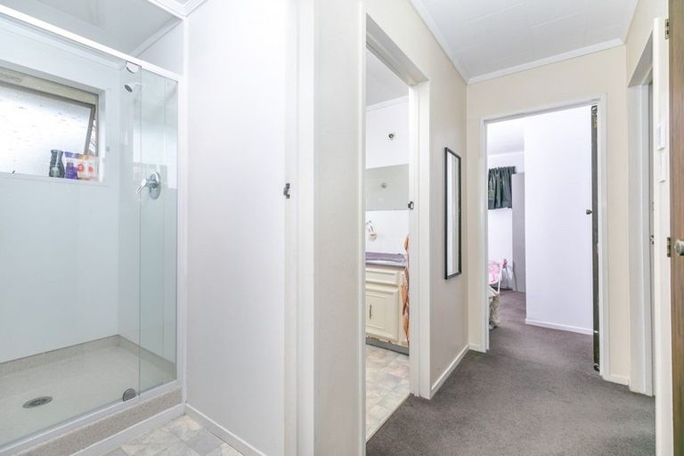 Photo of property in 81 Aberdeen Drive, Dinsdale, Hamilton, 3204