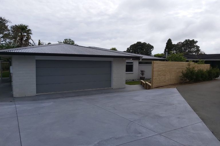 Photo of property in 371e Mangorei Road, Merrilands, New Plymouth, 4312