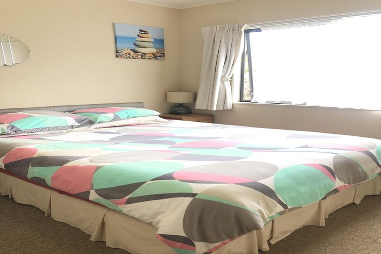 Photo of property in 6 Jacaranda Place, Kerikeri, 0230