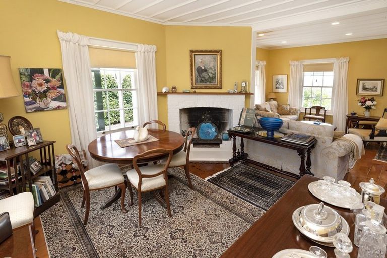 Photo of property in 159 Bleakhouse Road, Mellons Bay, Auckland, 2014