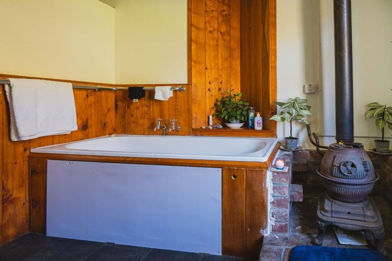 Photo of property in 333 Little Akaloa Road, Little Akaloa, Akaroa, 7583